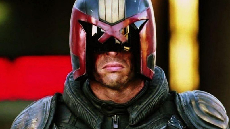 Karl Urban Ponownie Jako Dredd Aktor Jest Ju Po Wst Pnych Rozmowach