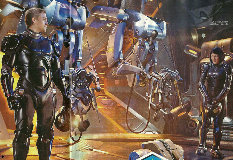 Charlie Hunnam - Pacific RIm - zdjęcie z filmu science fiction
