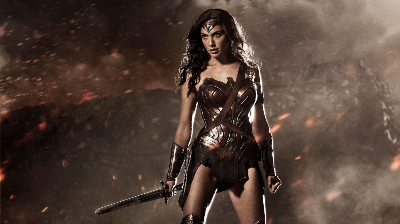 Wonder Woman w pełnym kostiumie. Zobacz zakulisowe zdjęcia