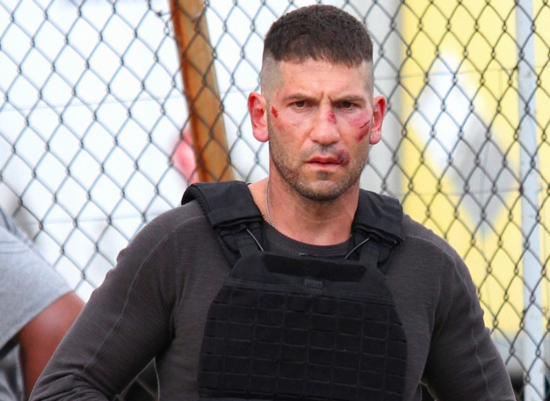 Jon Bernthal is bruised and bloodied on-set of ‚Daredevil’ **USA ONLY**