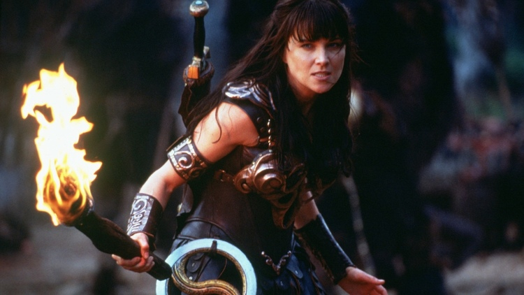 Lucy Lawless - zdjęcie