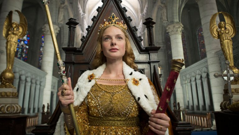 Biała królowa - zdjęcie z serialu. Rebecca Ferguson