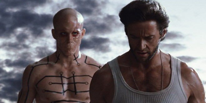 Hugh Jackman i Ryan Reynolds w filmie X-Men Geneza: Wolverine