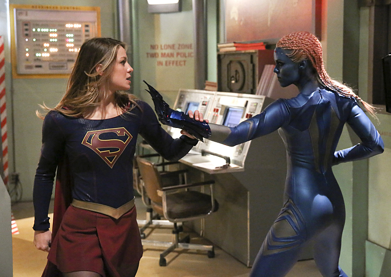 Supergirl i Flash - crossover - zdjęcie