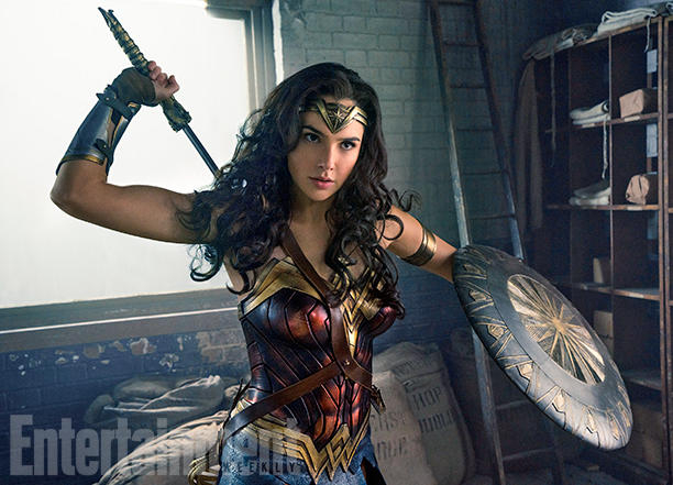 Wonder Woman na okładce Entertainment Weekly