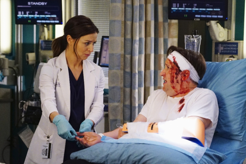 Chirurdzy - zdjęcie z 3. odcinka 13. sezonu