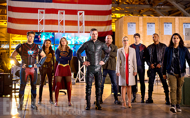Arrow, Flash, Legends of Tomorrow i Supergirl - zdjęcie z crossoveru