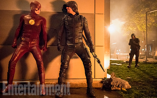 Arrow, Flash, Legends of Tomorrow i Supergirl - zdjęcie z crossoveru