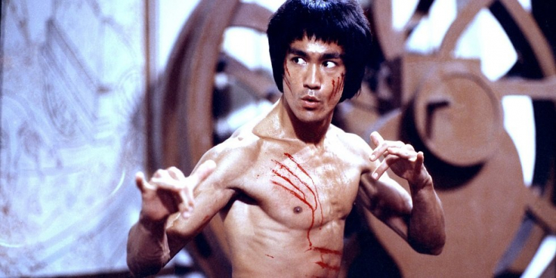 Bruce Lee w jedynej zarejestrowanej zawodowej walce. Zobacz wideo
