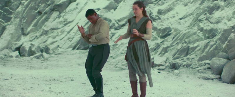 Za kulisami filmu Gwiezdne Wojny: ostatni Jedi – najlepsze kadry z klipu wideo