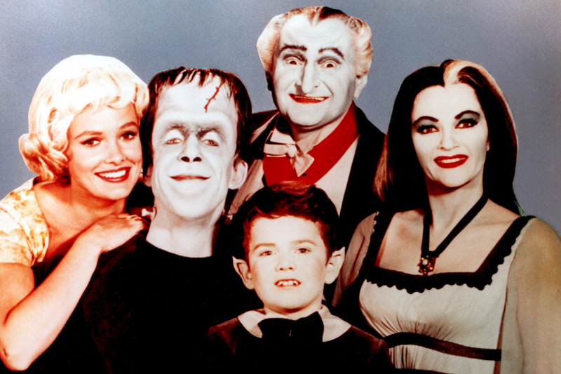 THE MUNSTERS, Beverly Owen, Fred Gwynne, Al Lewis, Butch Patrick, Yvonne De Carlo, 1964-1966