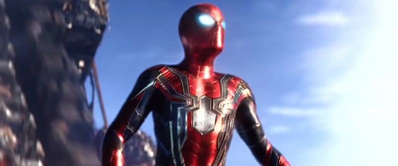 Avengers: Wojna bez granic – czy Pajączek na pewno nosi strój Iron Spider?