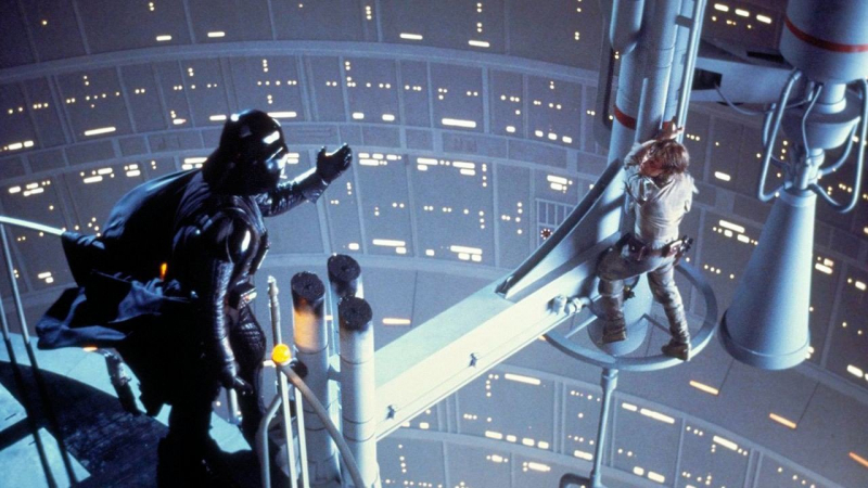 Gwiezdne Wojny: Impreium Kontratakuje - aktor grający Vadera jeszcze przed premierą zdradził, że Luke jest jego synem