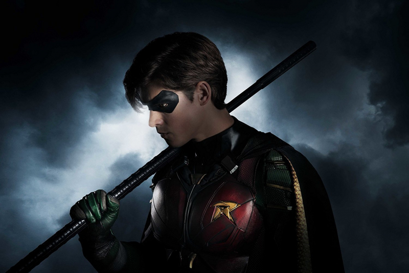 [SDCC 2018] Lepsze spojrzenie na kostium Robina z serialu Titans – zdjęcie