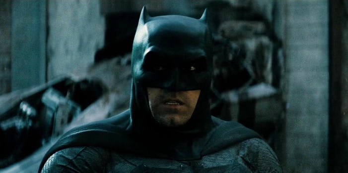 Plotka: Ben Affleck nie rezygnuje z roli Batmana. Podpisał nowy kontrakt