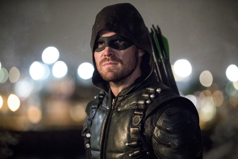 Oliver vs. Diaz. Arrow i Gotham – oto zwiastuny finałów sezonów
