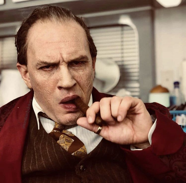 Tom Hardy jako Al Capone - Fonzo