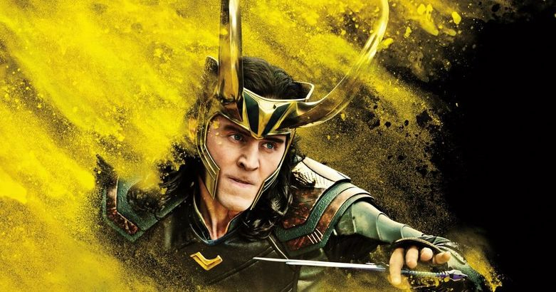 Tom Hiddleston na plakacie dorysował Lokiego. Materiał podbija sieć