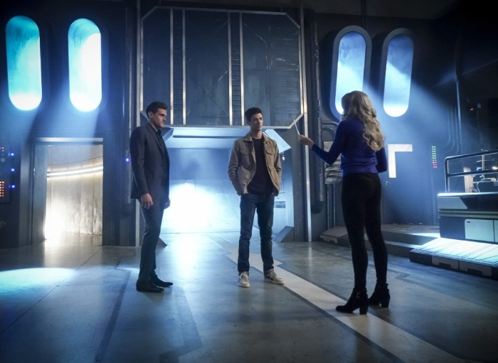 Flash: sezon 5, odcinki 10-11 – recenzja