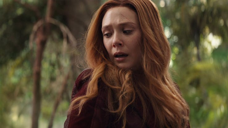 Elizabeth Olsen jako Scarlet Witch - Joss Whedon już w kilku wywiadach zapewnił, że jego pierwszym wyborem do tej roli była Saoirse Ronan; Olsen dołączyła do MCU w ostatniej chwili - nawet decydenci mieli w związku z tym spore obawy