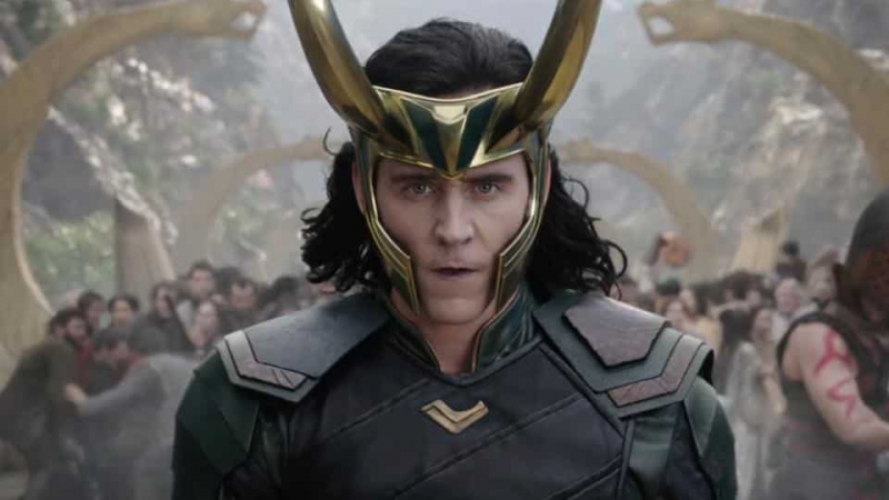 Loki - przed swoją śmiercią miał 1053 lata (nie jest do końca jasne, w jaki sposób czas płynie dla mieszkańców Asgardu)