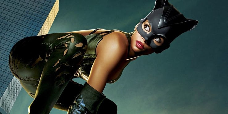 Halle Berry wspomina Złotą Malinę za Catwoman i wyraża chęć ponownego zagrania Storm