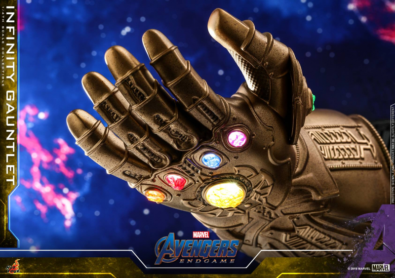 Avengers: Koniec gry - Rękawica Nieskończoności Thanosa firmy Hot Toys