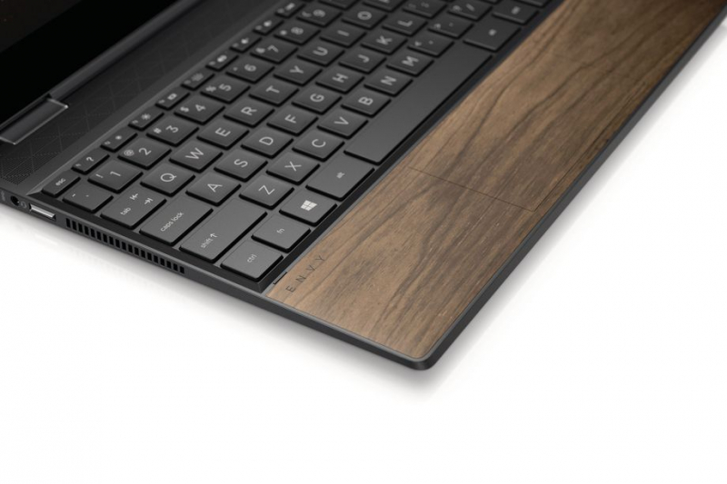 Nowy komputer od HP będzie miał drewnianą obudowę