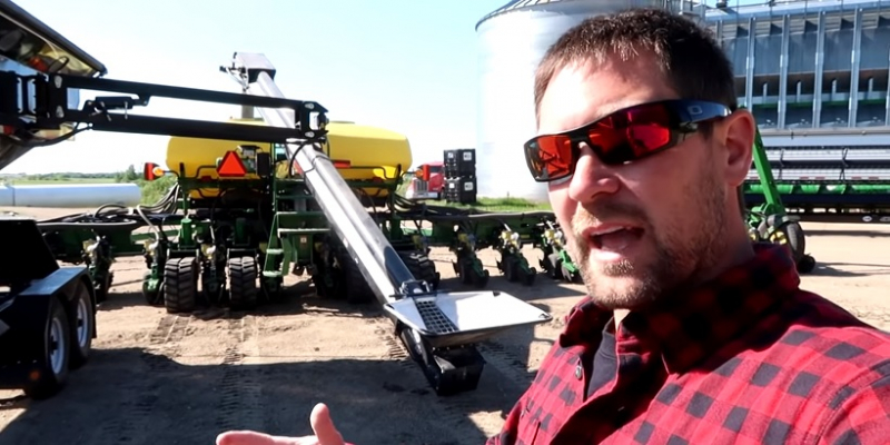 Amerykańscy farmerzy zarabiają więcej na YouTubie niż na rolnictwie