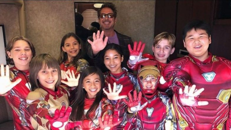 Iron Man i dzieci. Robert Downey Jr. zaskakuje fanów na Teen Choice Awards