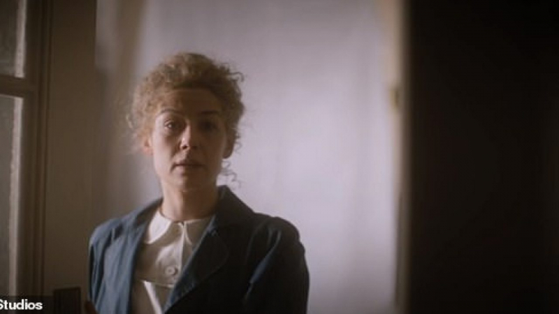 Radioactive - zwiastun hollywoodzkiego filmu o Marie Skłodowskiej-Curie