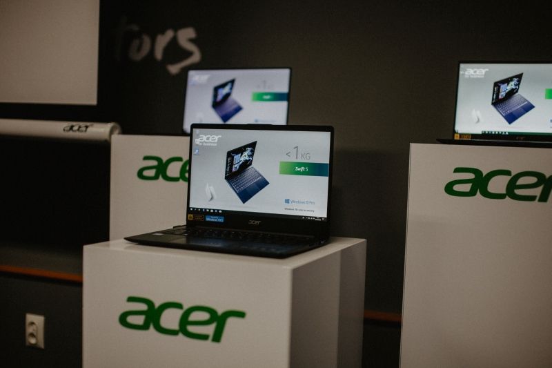 Acer Swift mają być komputerami dla miłośników pracy w drodze