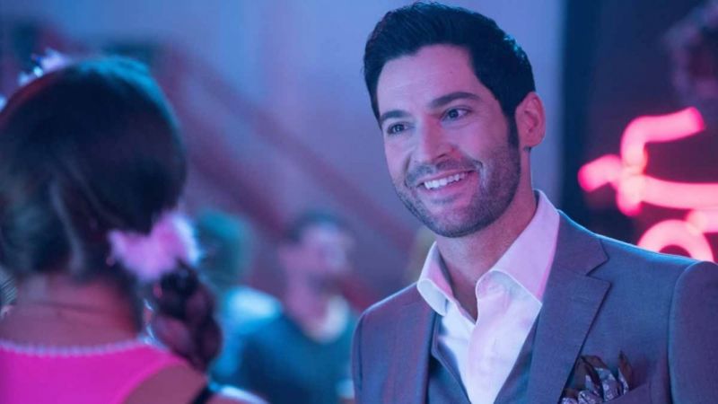 Tom Ellis z Lucyfera wybrał pierwszą rolę po zakończeniu serialu. To komedia romantyczna