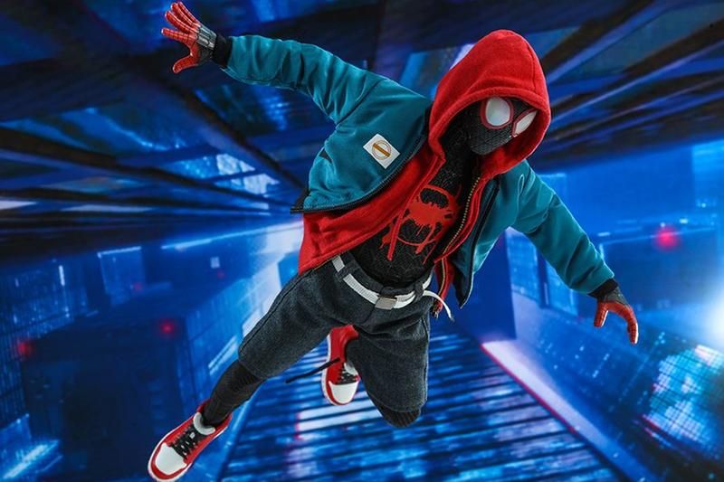 Spider-Man Uniwersum - Miles Morales (figurka Hot Toys)