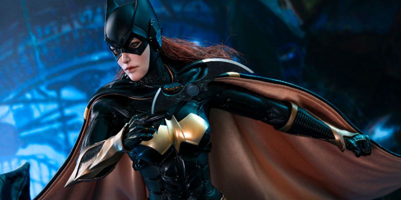 Batman: Arkham Knight - figurka Batgirl od Hot Toys