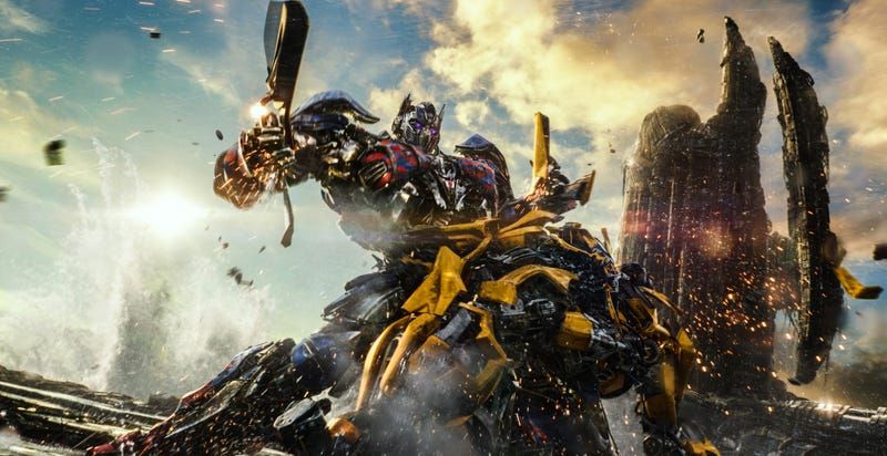 Michael Bay o Transformers: powinien skończyć na trzech? Spielberg mu doradzał