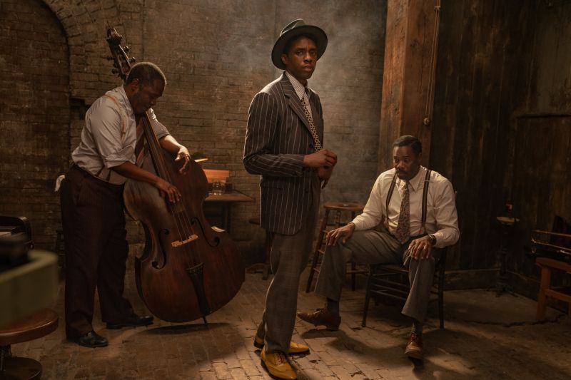 Ma Rainey: Matka bluesa - Chadwick Boseman i reszta obsady na nowych plakatach