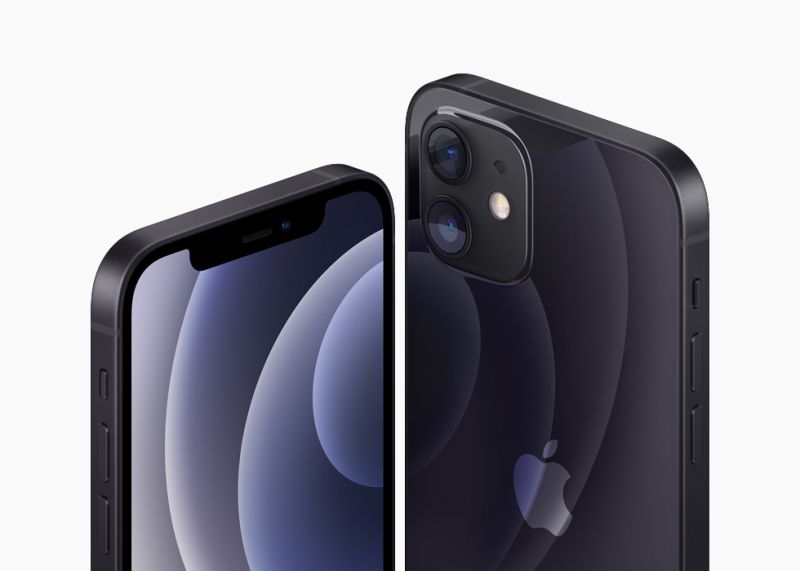 iPhone 12  w kolorze czarnym
