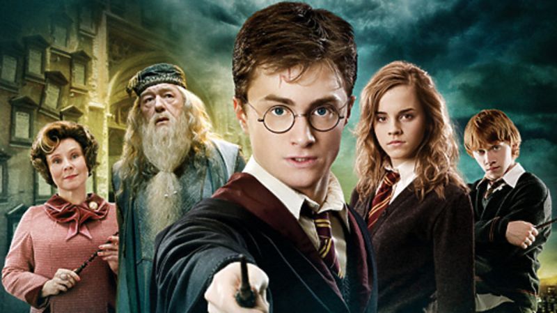 Harry Potter - HBO Max pracuje nad aktorskim serialem z uniwersum?