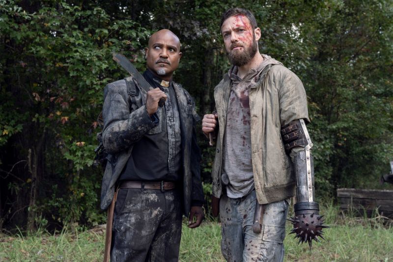 The Walking Dead 10C - zakulisowe zdjęcia Psa i jego dublera. Teasery i zdjęcia z 19. odcinka