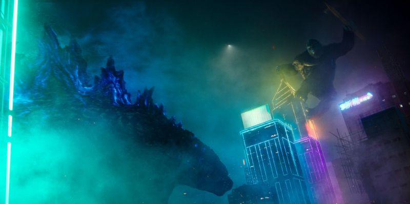 Godzilla kontra Kong - MechaGodzilla gotowy do walki na zdjęciu. Ile film zarobi?