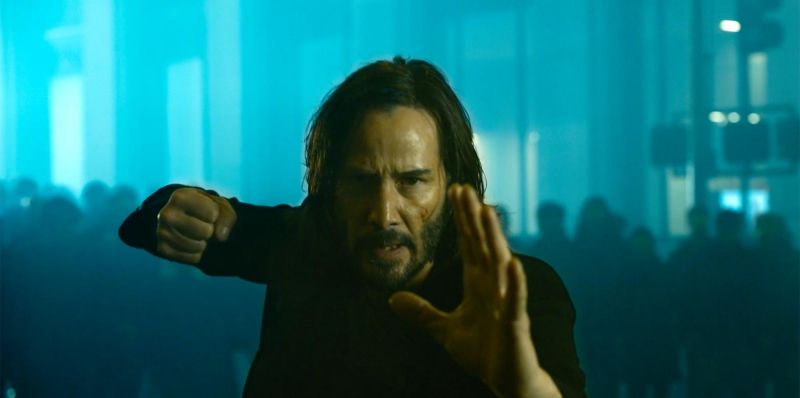 The Matrix: Resurrections - Keanu Reeves i reszta obsady na pierwszych materiałach z filmu