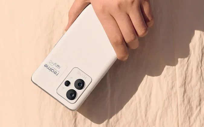 Realme GT 2 Pro – nowatorski smartfon z obudową wykonaną z pulpy papierowej
