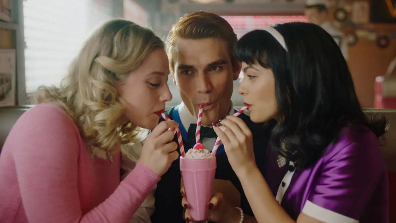 Riverdale, Kung-Fu, Superman i Lois i inne. Nowe sezony dla 7 seriali