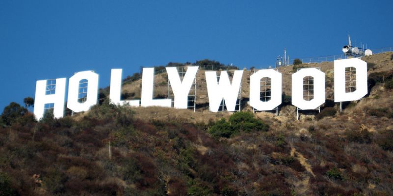 Hollywood: słynny znak teraz wygląda inaczej [VIDEO]