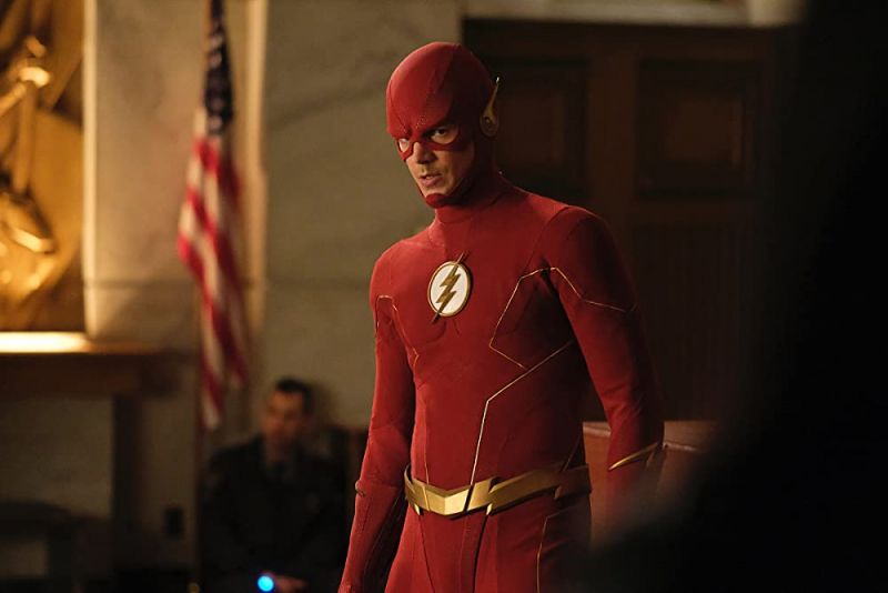 Flash - Grant Gustin na planie finałowego sezonu. Jest zdjęcie Kapitana Boomeranga