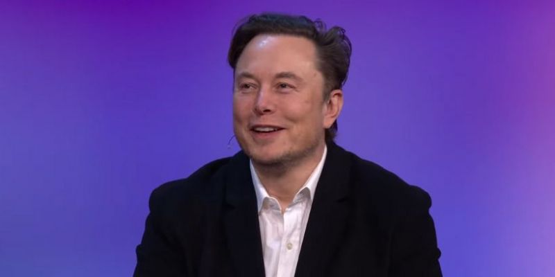 Elon Musk uważa, że Netflixa nie da się oglądać przez… wirus 'Woke Mind'. O co chodzi?