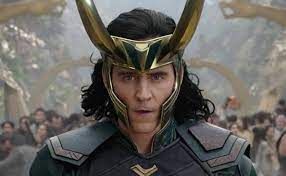26. Loki (Tom Hiddleston) - niepotwierdzony. Choć sam aktor kilka publicznie oświadczył, że nie spotka się za szybko ze swoim bratem, to fani nadal uważają, że bohater jest niemal obowiązkową częścią przygód Thora. 