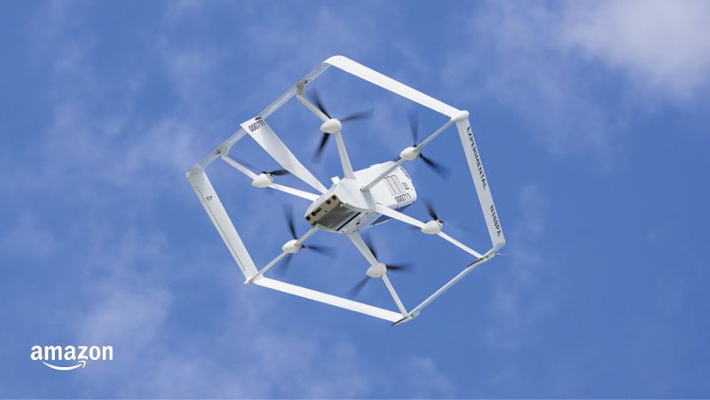 Amazon rozpoczyna testy dostaw dronami w Kalifornii