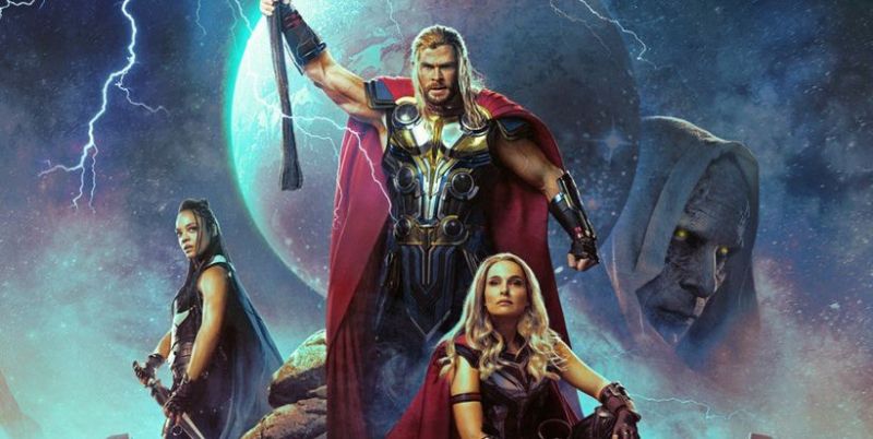 Thor: miłość i grom - plakaty bohaterów. Złowieszczy rzeźnik bogów, Zeus i... latające kozły